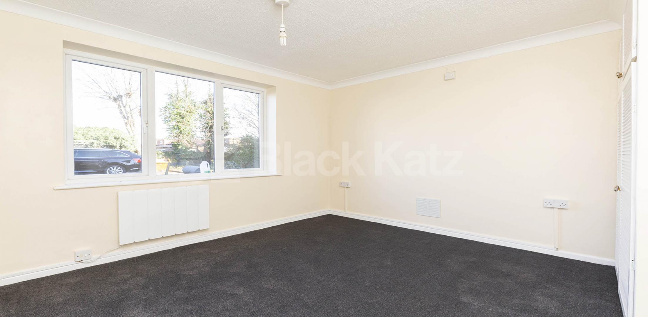 			1 Bedroom, 1 bath, 1 reception Apartment			 Oakleigh Road South, New Southgate